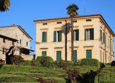 The 19th century <br> charming Villa
